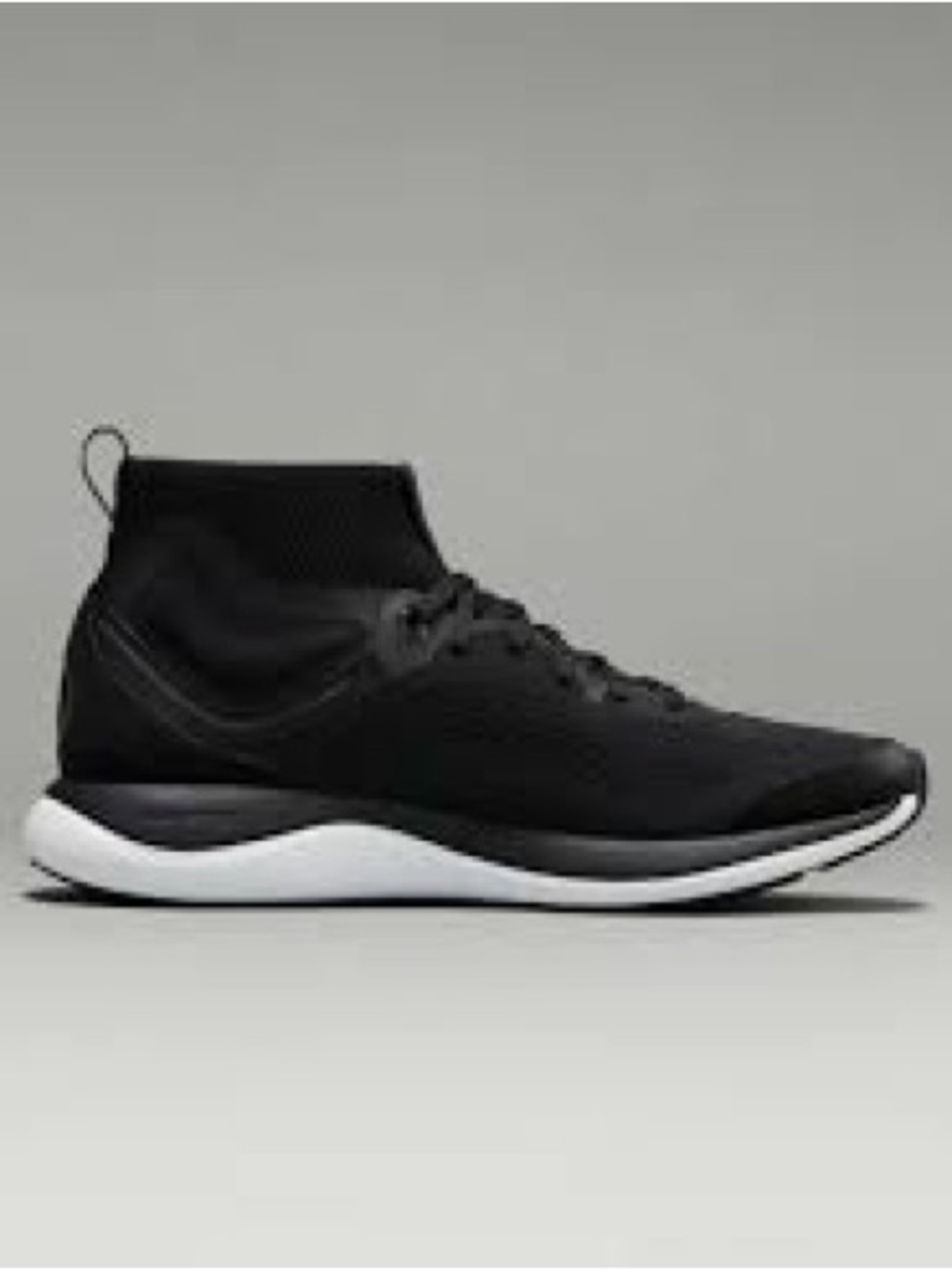 Lululemon Chargefeel Mid Workout Shoes Black White Womens Size 9
